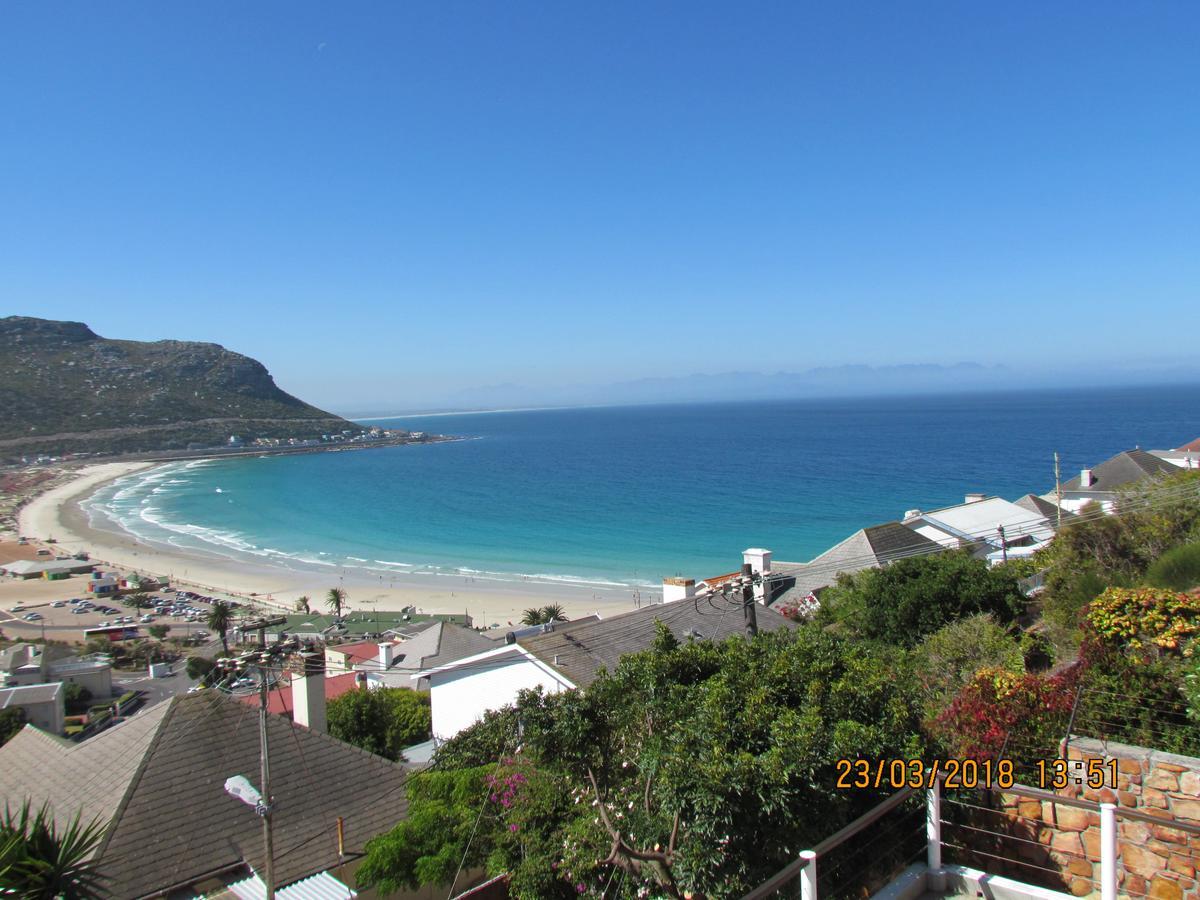 Watching Waves, Heron Chase Fish Hoek Eksteriør billede